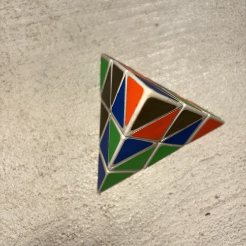 Vintage pyraminx tomy - pyraminx, by