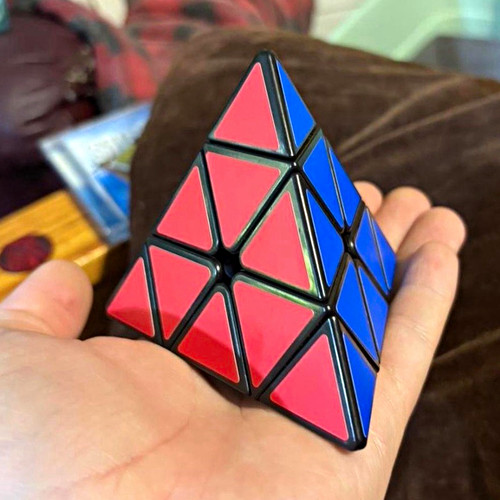 Pyraminx pyramid twist puzzle - pyramid,