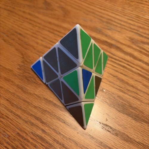 Vintage pyraminx tomy - tomy, pyramid